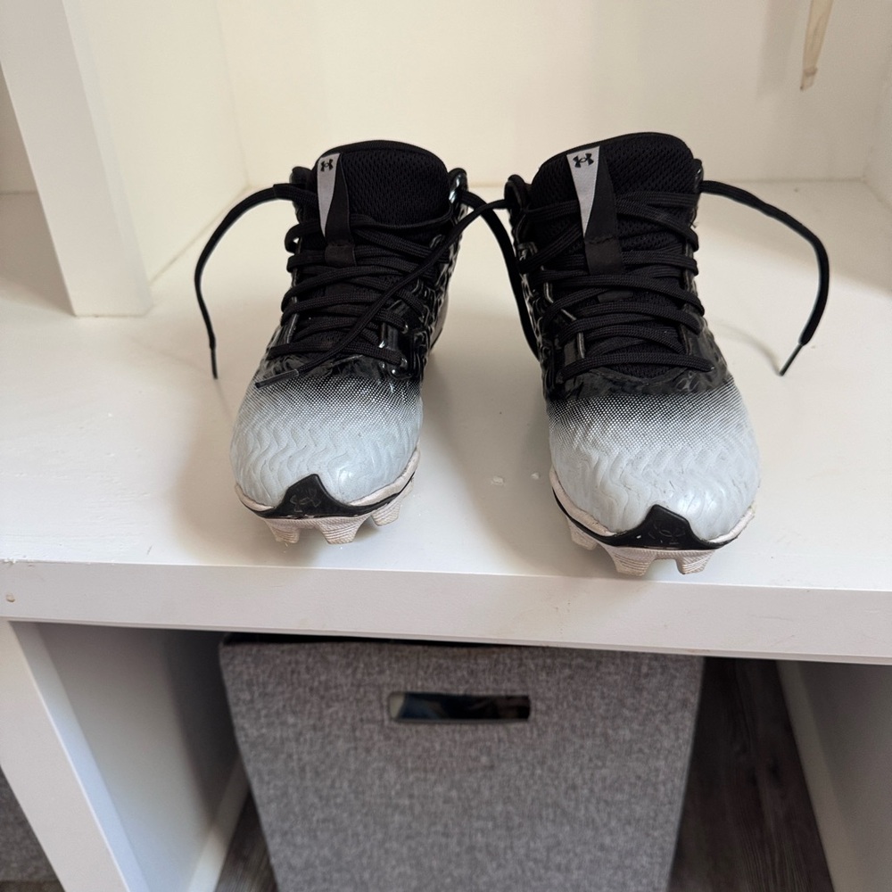 Under Armour Black and Gray Cleats